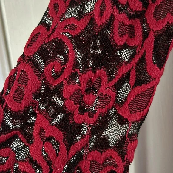 Eliza J black dress with red floral pattern - Picture 3 of 3